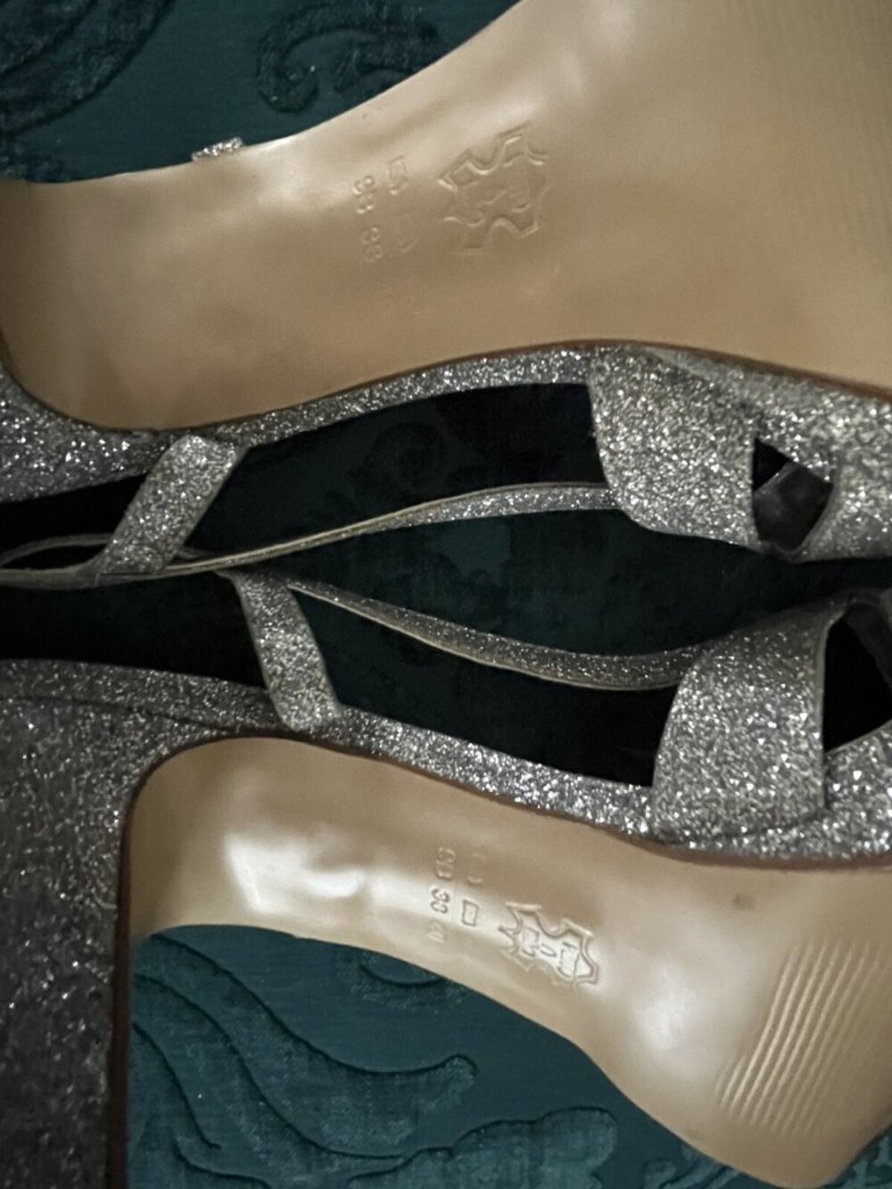 Fernanda Mourão Silver Glitter Slingback Heels Size 9 4.25" Stiletto Open Toe - Picture 13 of 14